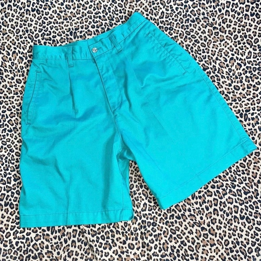 Vintage Green Shorts High Waisted Pastel Green 7/8 Medium Modest Long Inseam Mom